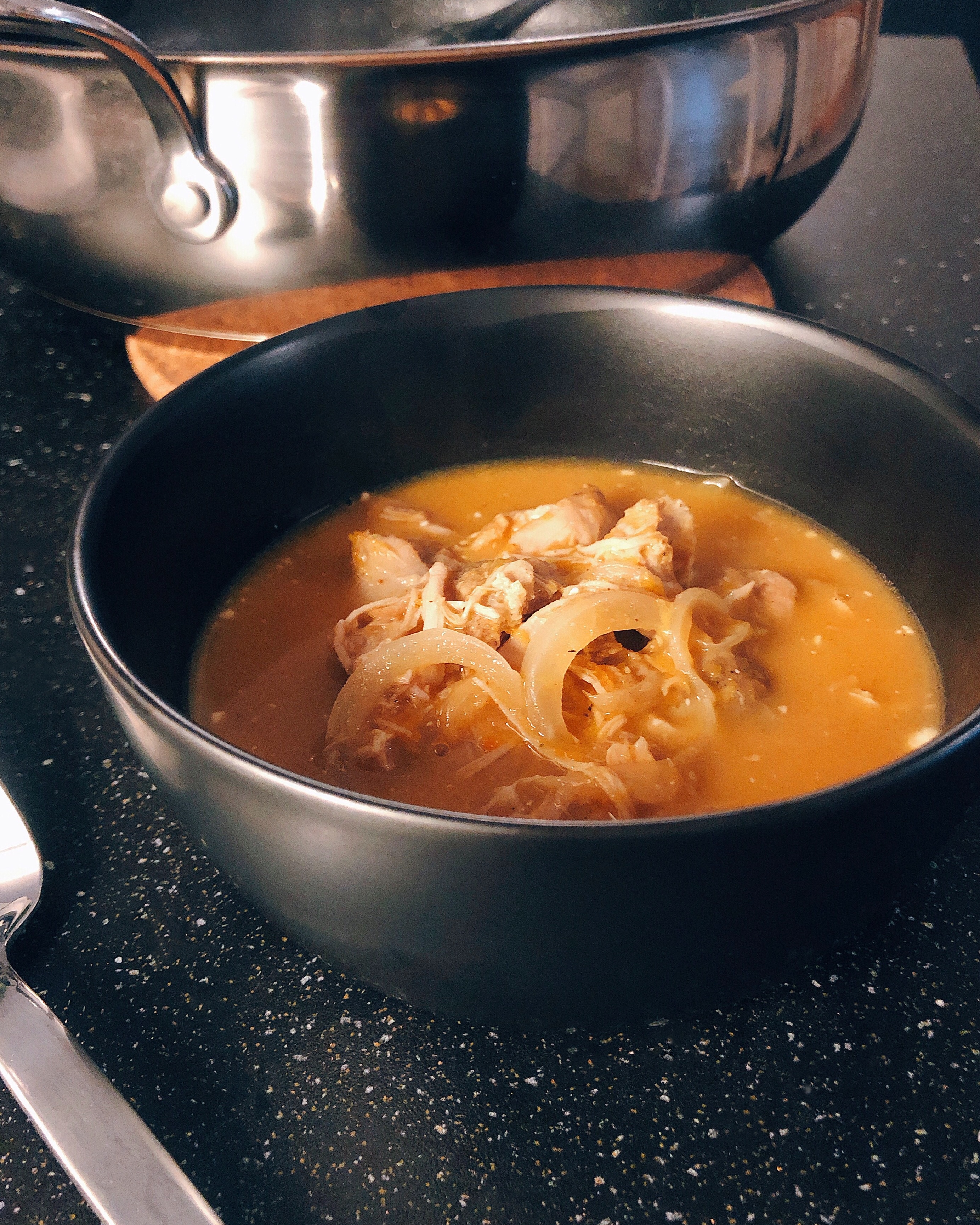 Krämig Kycklingchowder med Butternutpumpa Krämig Kycklingchowder med Butternutpumpa
